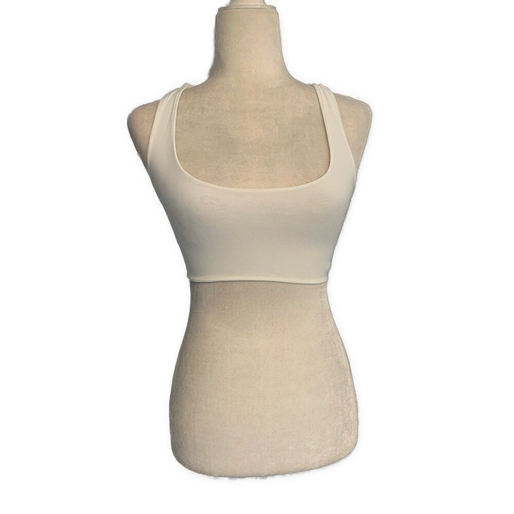 pretty little thing Solid White Round Neck Crop Tank Top 2 Xs